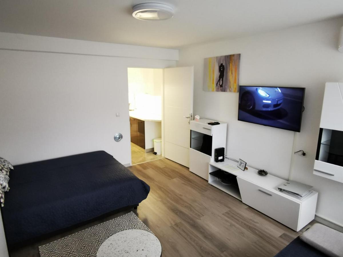 Ema Studio Apartman Karlovac Zewnętrze zdjęcie