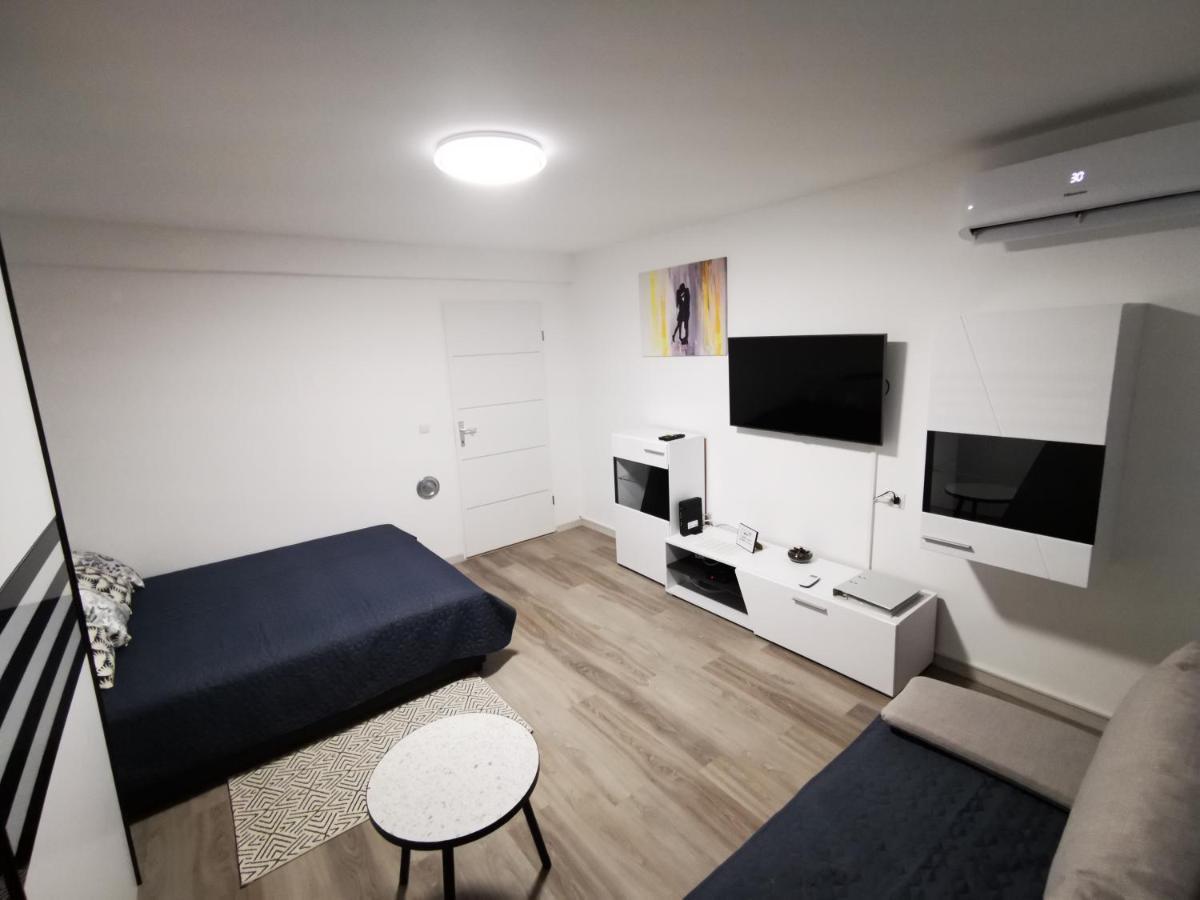 Ema Studio Apartman Karlovac Zewnętrze zdjęcie